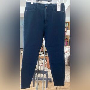 Jjill high waisted slim leg jeans size 14